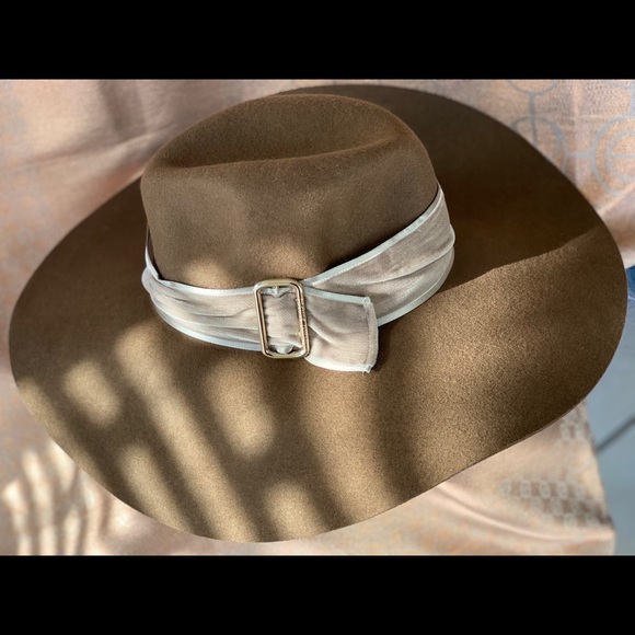 Henri Bendel brown belted Fedora main image 5